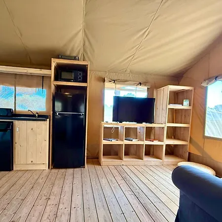 Interpals Eco Kamp alanı Pals
