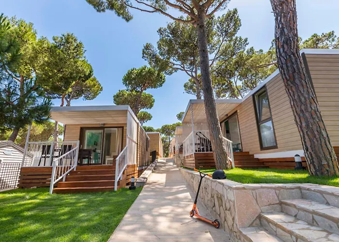 אתר קמפינג Interpals Eco 4*
