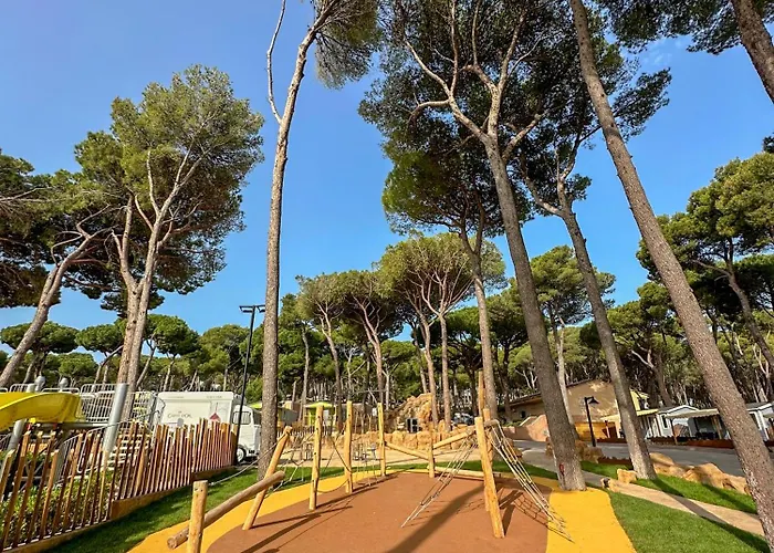 Interpals Eco Κάμπινγκ 4*