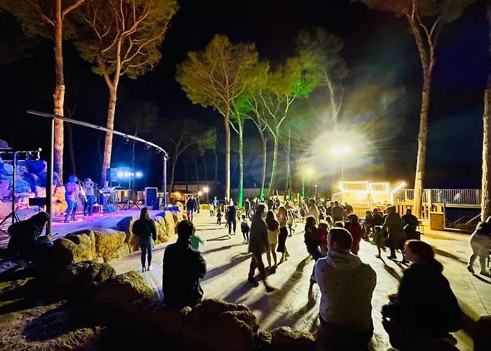 Interpals Eco אתר קמפינג 4*