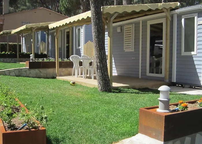 Interpals Eco 4*
